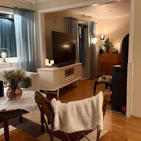 Cozy Feel 2 Bedroom And 1 Sleeping Coach *