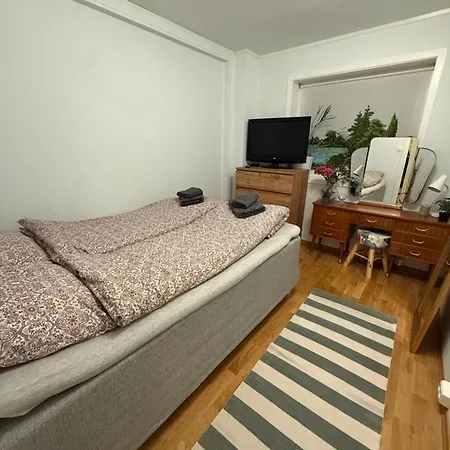 Lägenhet Cozy Feel 2 Bedroom And 1 Sleeping Coach Tromsø